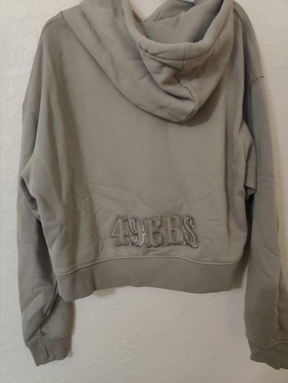 49ers Beige Logo Cropped Hoodie With Leggings